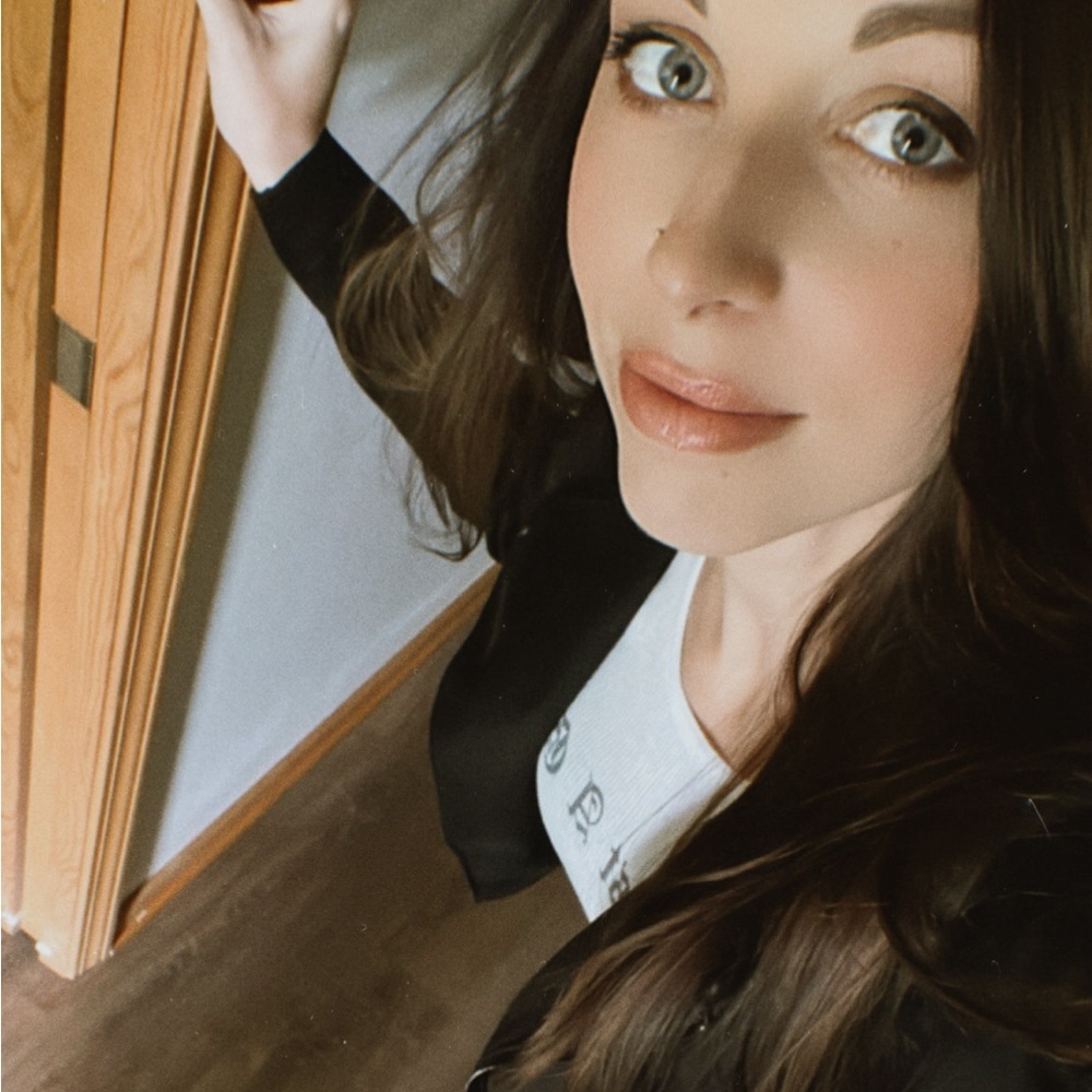 Meet your Posher, Sarah